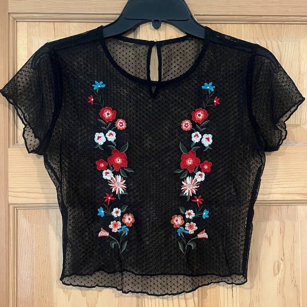 Mesh Floral Embroidered Crop Top